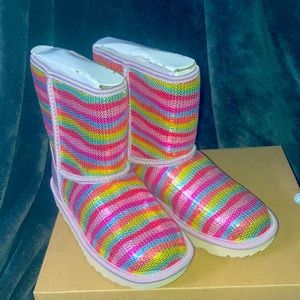 BRAND NEW!!! Rainbow Toddler Ugg. Size 10
